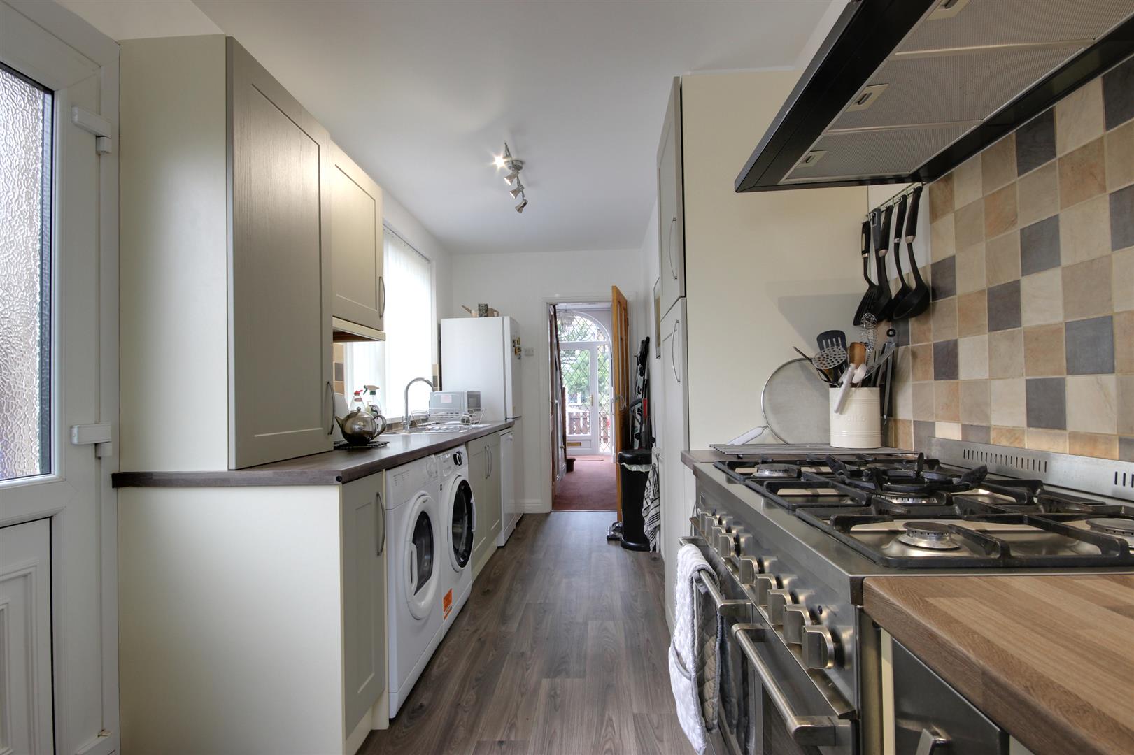 Overland Road, Cottingham